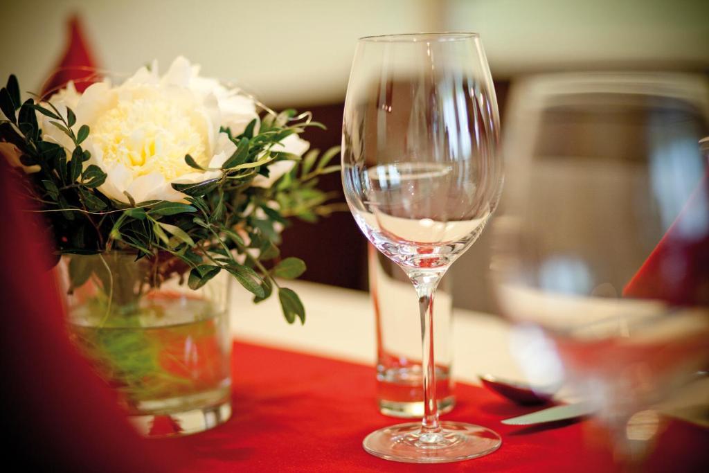 Hotel Restaurant Florianihof มาทเทอร์บวร์ก ภายนอก รูปภาพ
